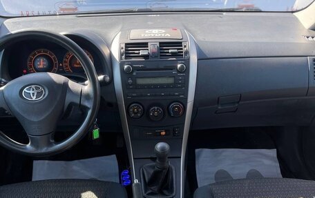 Toyota Corolla, 2008 год, 695 000 рублей, 10 фотография