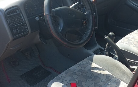 Toyota Avensis III рестайлинг, 1999 год, 550 000 рублей, 5 фотография
