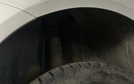 Volkswagen Polo IV рестайлинг, 2002 год, 310 000 рублей, 19 фотография