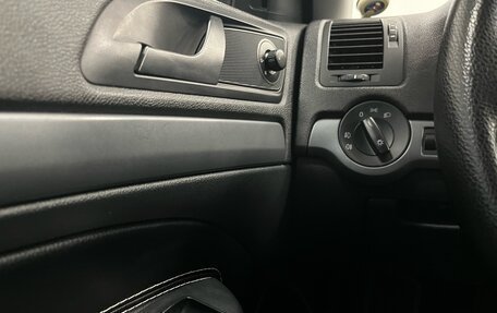 Skoda Octavia, 2011 год, 950 000 рублей, 19 фотография
