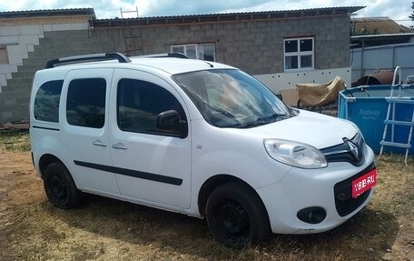 Renault Kangoo II рестайлинг, 2014 год, 1 250 000 рублей, 1 фотография