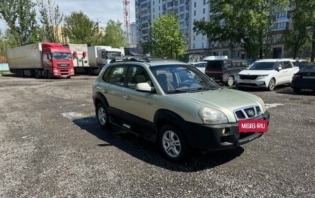 Hyundai Tucson III, 2004 год, 570 000 рублей, 2 фотография