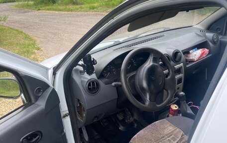 Renault Logan I, 2006 год, 220 000 рублей, 4 фотография