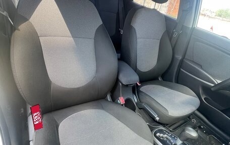 Hyundai Solaris II рестайлинг, 2014 год, 1 190 000 рублей, 14 фотография