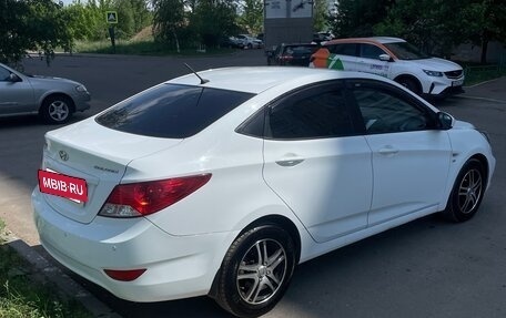 Hyundai Solaris II рестайлинг, 2014 год, 1 190 000 рублей, 6 фотография
