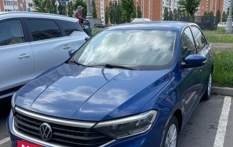 Volkswagen Polo VI (EU Market), 2021 год, 1 350 000 рублей, 3 фотография