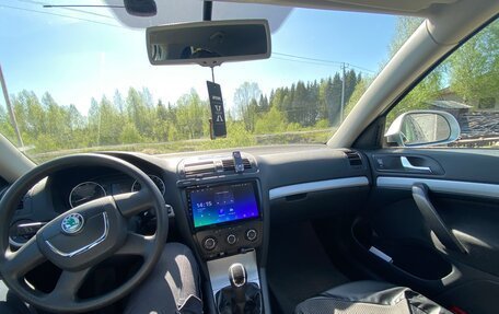 Skoda Octavia, 2011 год, 820 000 рублей, 6 фотография