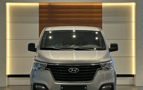 Hyundai Grand Starex Grand Starex I рестайлинг 2, 2020 год, 3 838 000 рублей, 6 фотография