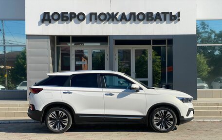 FAW Bestune T77, 2023 год, 1 648 000 рублей, 4 фотография