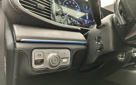 Mercedes-Benz GLS, 2025 год, 21 000 000 рублей, 24 фотография