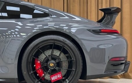 Porsche 911, 2024 год, 31 200 000 рублей, 8 фотография