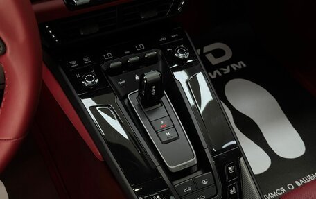 Porsche 911, 2024 год, 31 200 000 рублей, 26 фотография