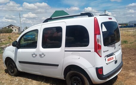 Renault Kangoo II рестайлинг, 2014 год, 1 250 000 рублей, 3 фотография