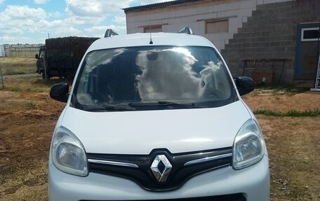 Renault Kangoo II рестайлинг, 2014 год, 1 250 000 рублей, 2 фотография