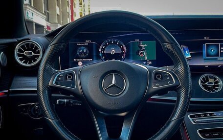 Mercedes-Benz E-Класс, 2017 год, 4 700 000 рублей, 8 фотография