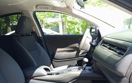 Honda HR-V II, 2019 год, 1 999 000 рублей, 7 фотография