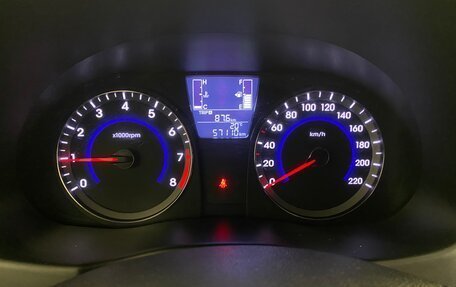 Hyundai Solaris II рестайлинг, 2015 год, 1 149 000 рублей, 18 фотография