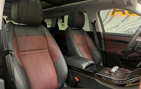 Land Rover Range Rover Evoque II, 2024 год, 5 999 999 рублей, 38 фотография