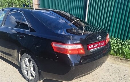 Toyota Camry, 2011 год, 1 300 000 рублей, 8 фотография