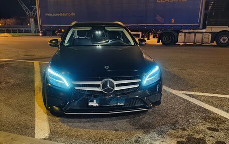 Mercedes-Benz C-Класс, 2020 год, 2 600 000 рублей, 7 фотография
