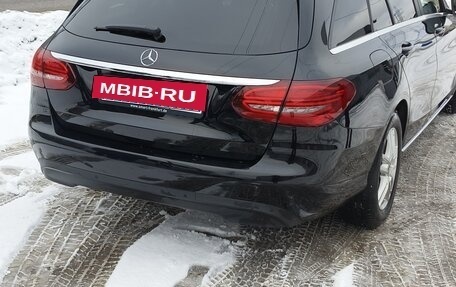 Mercedes-Benz C-Класс, 2020 год, 2 600 000 рублей, 4 фотография