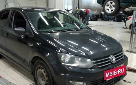 Volkswagen Polo VI (EU Market), 2017 год, 850 000 рублей, 2 фотография