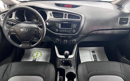 KIA cee'd III, 2013 год, 995 000 рублей, 12 фотография
