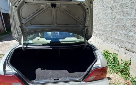 Toyota Vista, 1998 год, 650 000 рублей, 14 фотография