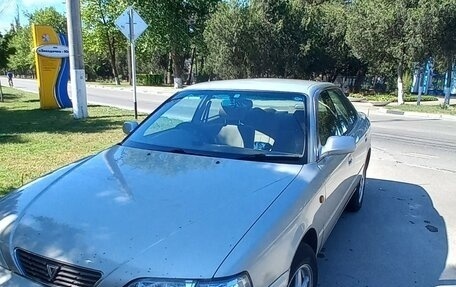 Toyota Vista, 1998 год, 650 000 рублей, 12 фотография