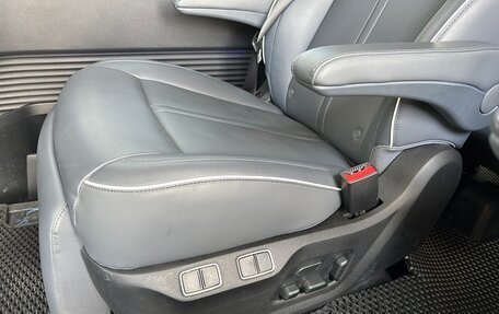 Hyundai Staria, 2022 год, 4 750 000 рублей, 10 фотография