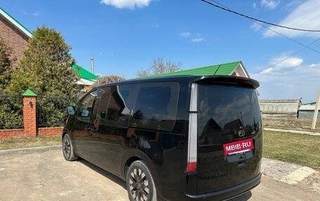 Hyundai Staria, 2022 год, 4 750 000 рублей, 6 фотография
