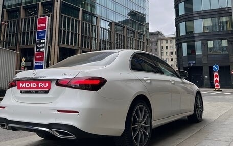 Mercedes-Benz E-Класс, 2021 год, 4 590 000 рублей, 5 фотография
