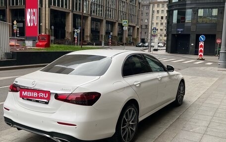 Mercedes-Benz E-Класс, 2021 год, 4 590 000 рублей, 6 фотография