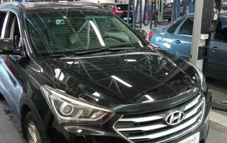 Hyundai Santa Fe III рестайлинг, 2017 год, 2 250 000 рублей, 2 фотография