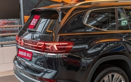 Volkswagen Teramont I, 2023 год, 8 045 000 рублей, 5 фотография