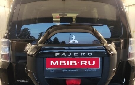 Mitsubishi Pajero IV, 2018 год, 2 470 000 рублей, 4 фотография