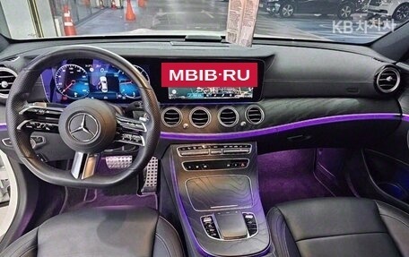 Mercedes-Benz E-Класс, 2021 год, 3 585 000 рублей, 8 фотография