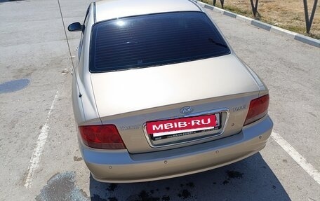 Hyundai Sonata IV рестайлинг, 2005 год, 420 000 рублей, 6 фотография