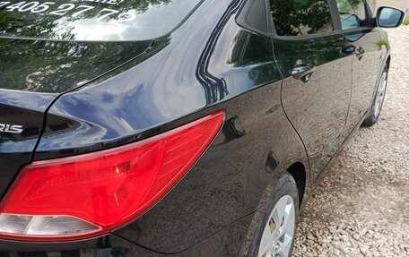 Hyundai Solaris II рестайлинг, 2014 год, 800 000 рублей, 6 фотография