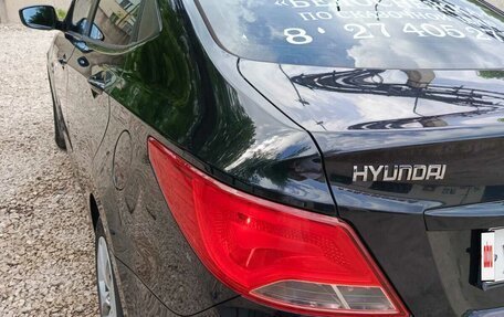 Hyundai Solaris II рестайлинг, 2014 год, 800 000 рублей, 3 фотография