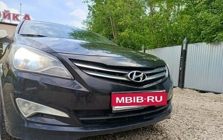Hyundai Solaris II рестайлинг, 2014 год, 800 000 рублей, 8 фотография