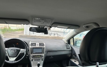 Toyota Avensis III рестайлинг, 2010 год, 1 350 000 рублей, 23 фотография