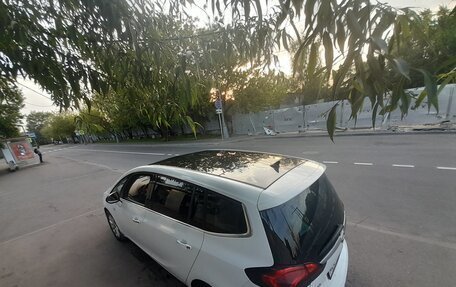 Opel Zafira C рестайлинг, 2013 год, 1 490 000 рублей, 5 фотография