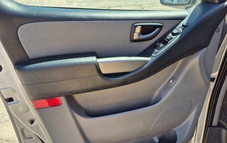 Hyundai Grand Starex Grand Starex I рестайлинг 2, 2019 год, 3 500 000 рублей, 15 фотография