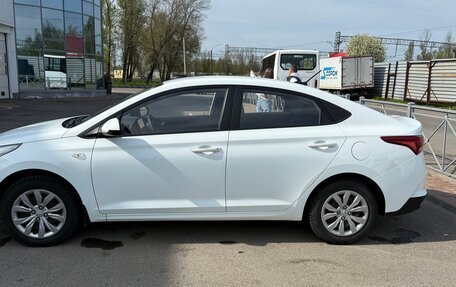 Hyundai Solaris II рестайлинг, 2020 год, 1 140 000 рублей, 5 фотография