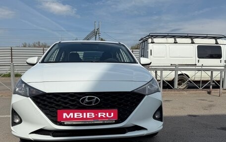Hyundai Solaris II рестайлинг, 2020 год, 1 140 000 рублей, 21 фотография