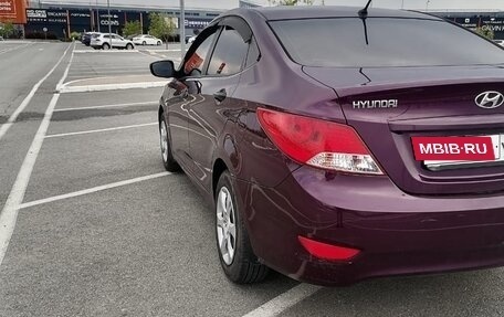 Hyundai Solaris II рестайлинг, 2013 год, 950 000 рублей, 5 фотография
