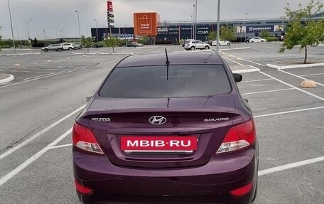 Hyundai Solaris II рестайлинг, 2013 год, 950 000 рублей, 4 фотография