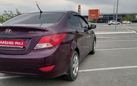 Hyundai Solaris II рестайлинг, 2013 год, 950 000 рублей, 3 фотография