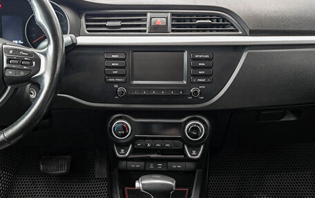 KIA Rio IV, 2018 год, 1 399 000 рублей, 18 фотография